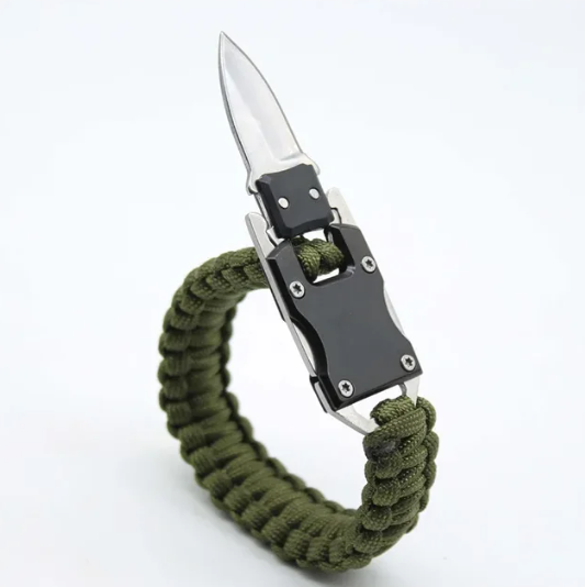 Multi-Function Hidden Knife Paracord Bracelet